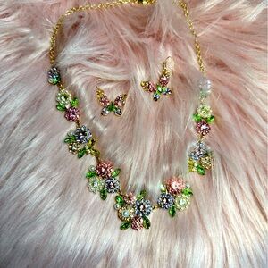Floral Multicolor Necklace and Earring Set